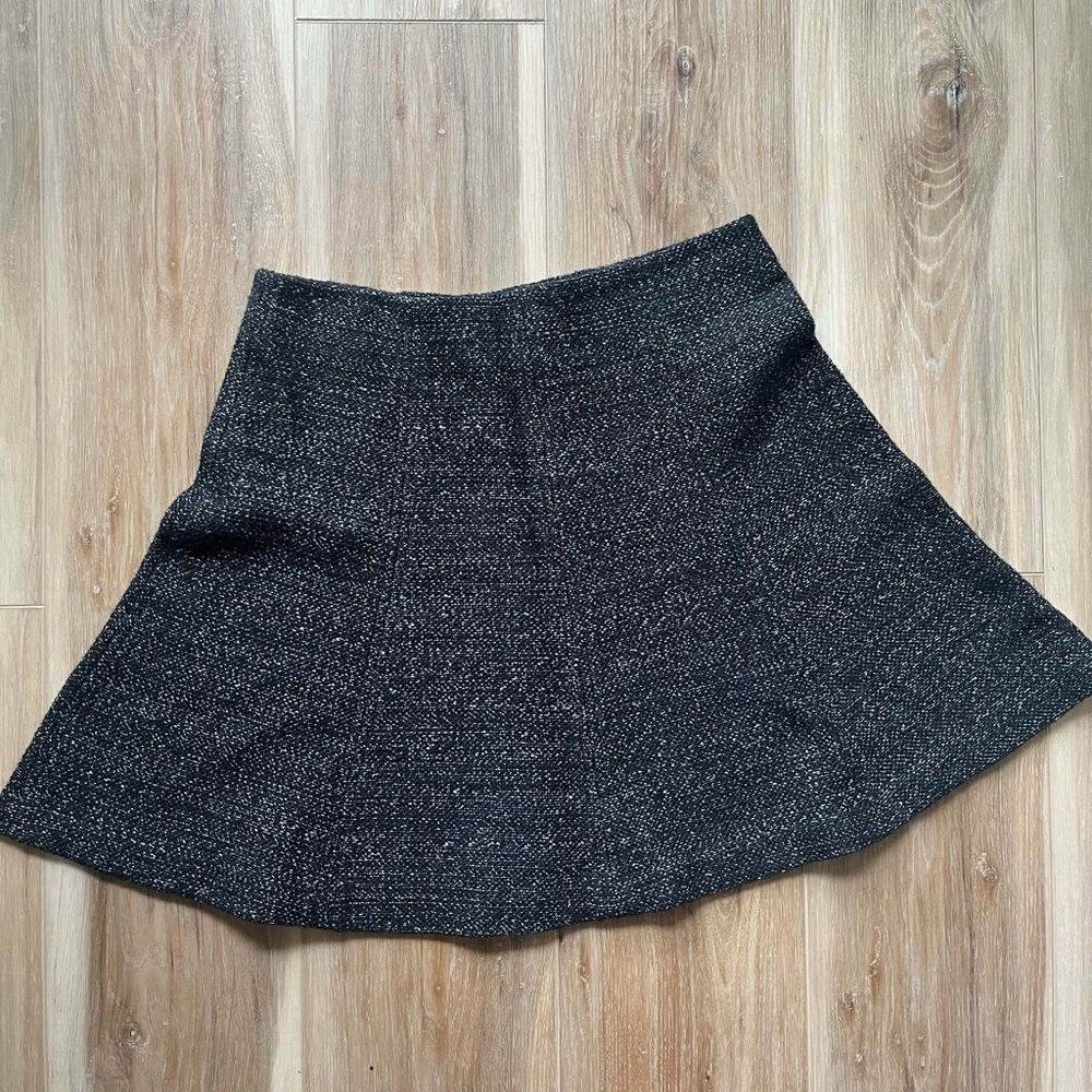 Quality material super cute Loft skirt. Worn once.